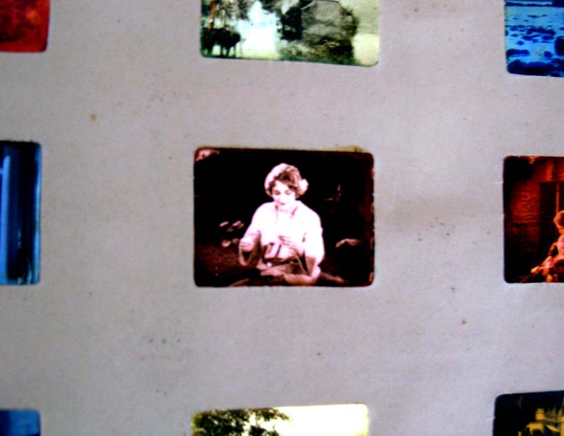 ../../../images/pathe book6.jpg